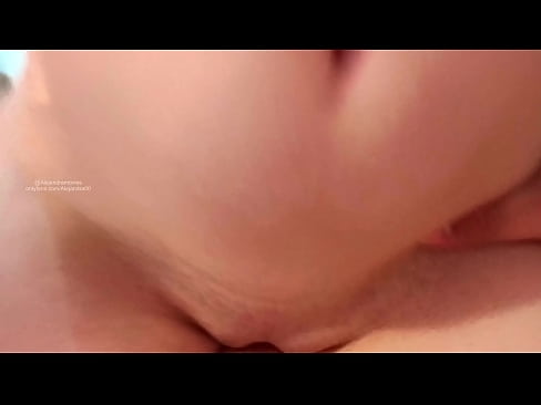 ❤️ Spavao u sestrinoj sobi i tako sam se probudio Porno vk u pornografiji hr.pornsexer.ru ❌