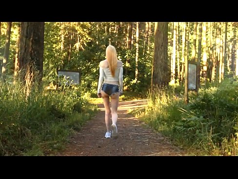 ❤️ Lijepa žena se kreće polako, a ne goli video Porno vk u pornografiji hr.pornsexer.ru ❌